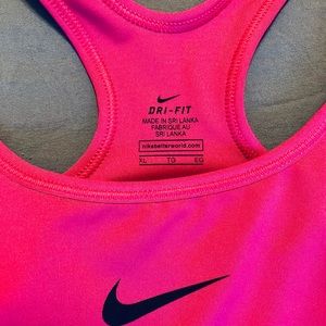 XL Nike sports bra
